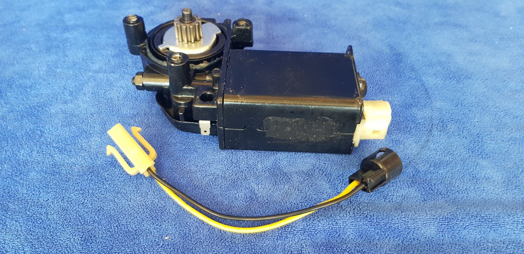Motor Power Window New With Harness Left-68-82