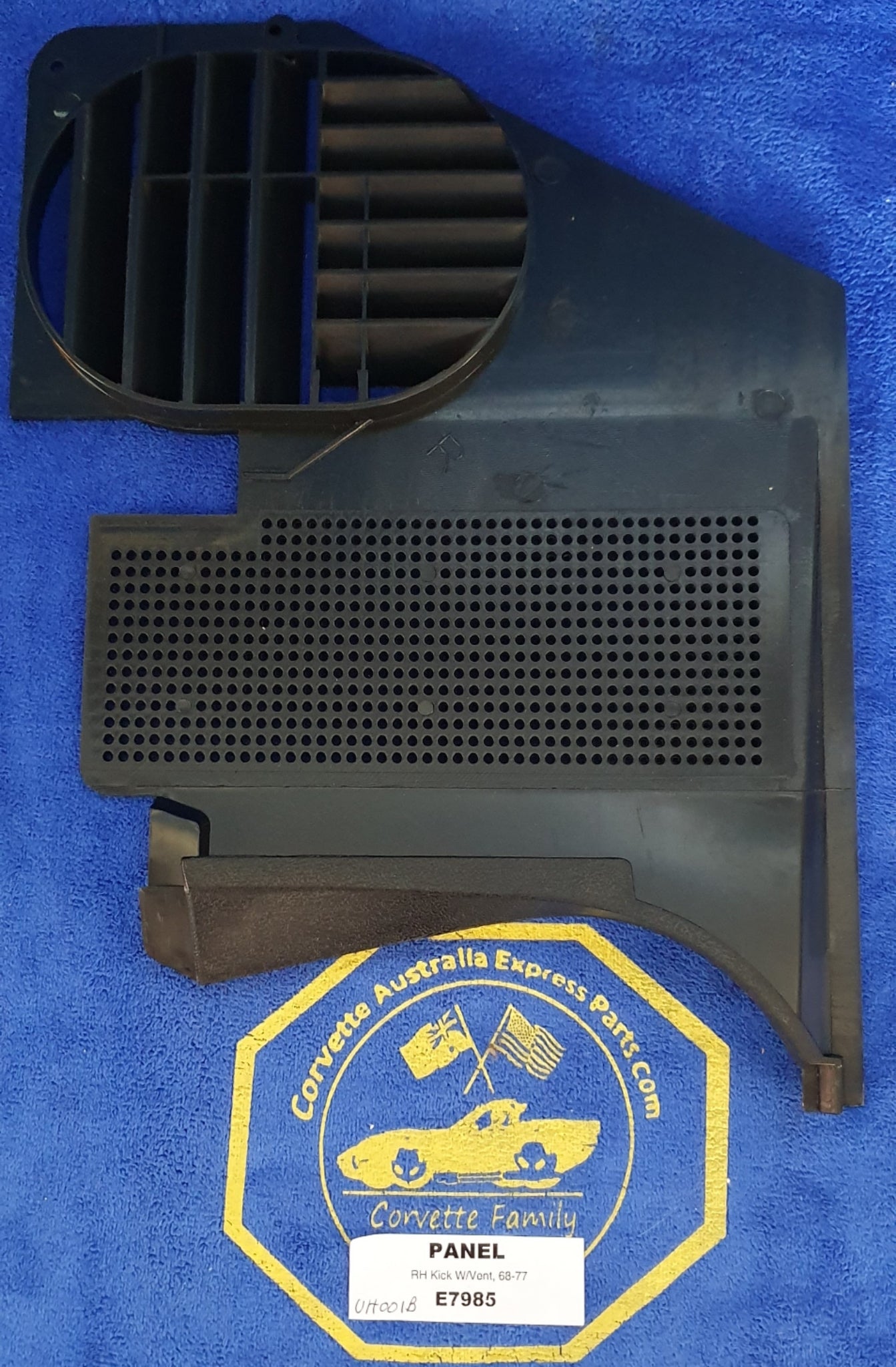 Panel Kick With Vent Black Right-68-77