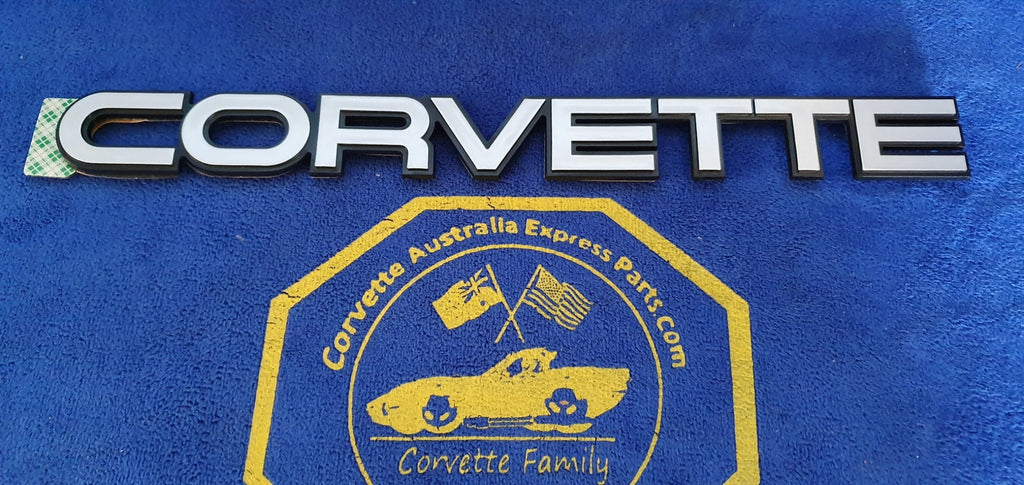 Emblem Rear Letter Unit Corvette Black Silver-84-90
