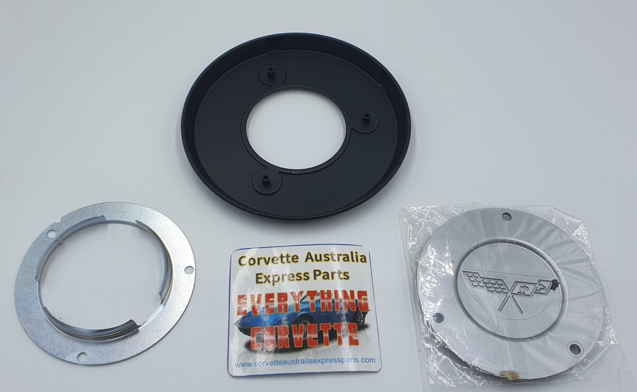 Button Kit Horn With Retainer And Emblem (Except 1978) -77 & 79