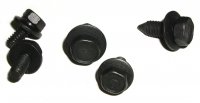 Bolt Kit Hood Support M77-82